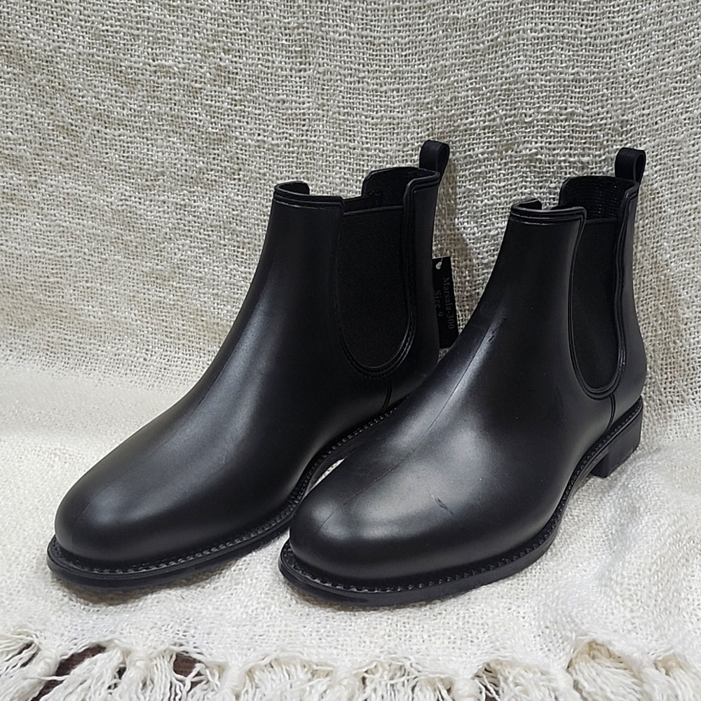 Henry Ferrera Black Matte Marsala Chelsea Rain Boots